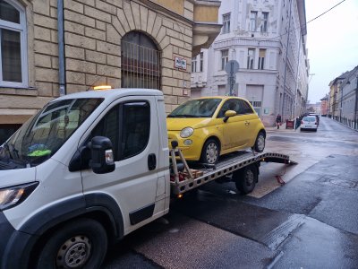 Autómentés Budapesten a IX. kerületben