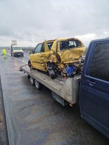 Autómentés az M6 autópályán