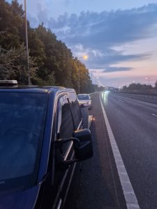 Autómentő az M7 autópályán