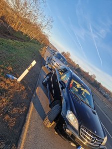 Autómentés az M3 autópályán